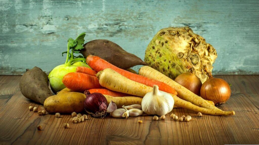 Verse groenten voor goedkope, gezonde en makkelijke vegetarische maaltijd ideeën