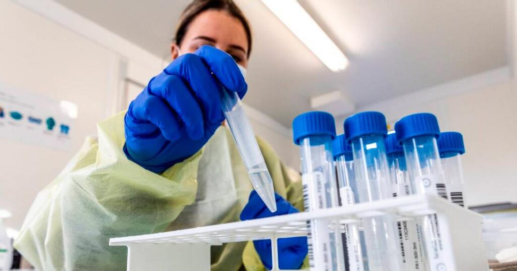 MaxProMed specialist voert professionele coronatest in Limburg uit met erkende PCR-test voor internationaal reizen