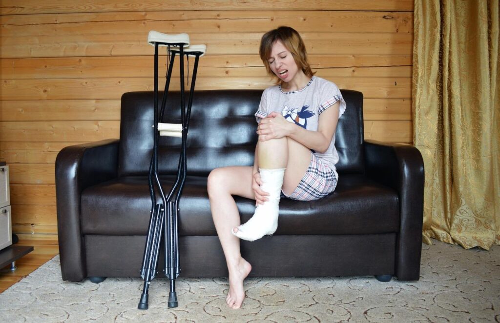 Fysiotherapeut helpt patiënt met shin splints snel herstel door gerichte behandeling en bewegingstherapie