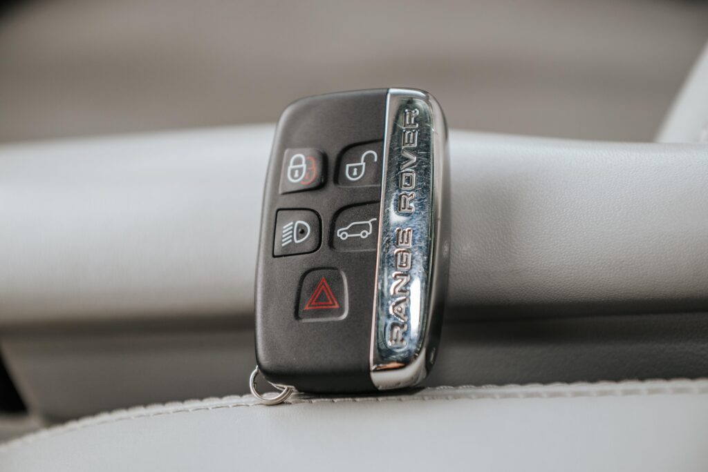 Key Shell sleutelbehuizingen assortiment met verschillende modellen en kleuren voor diverse automerken