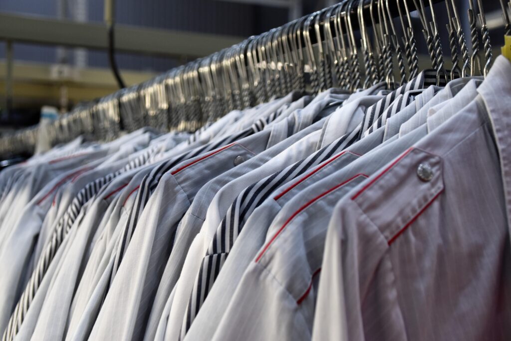 Vakkundige stomerij in Amsterdam - professionele textielreiniging met aandacht voor detail en kwaliteit